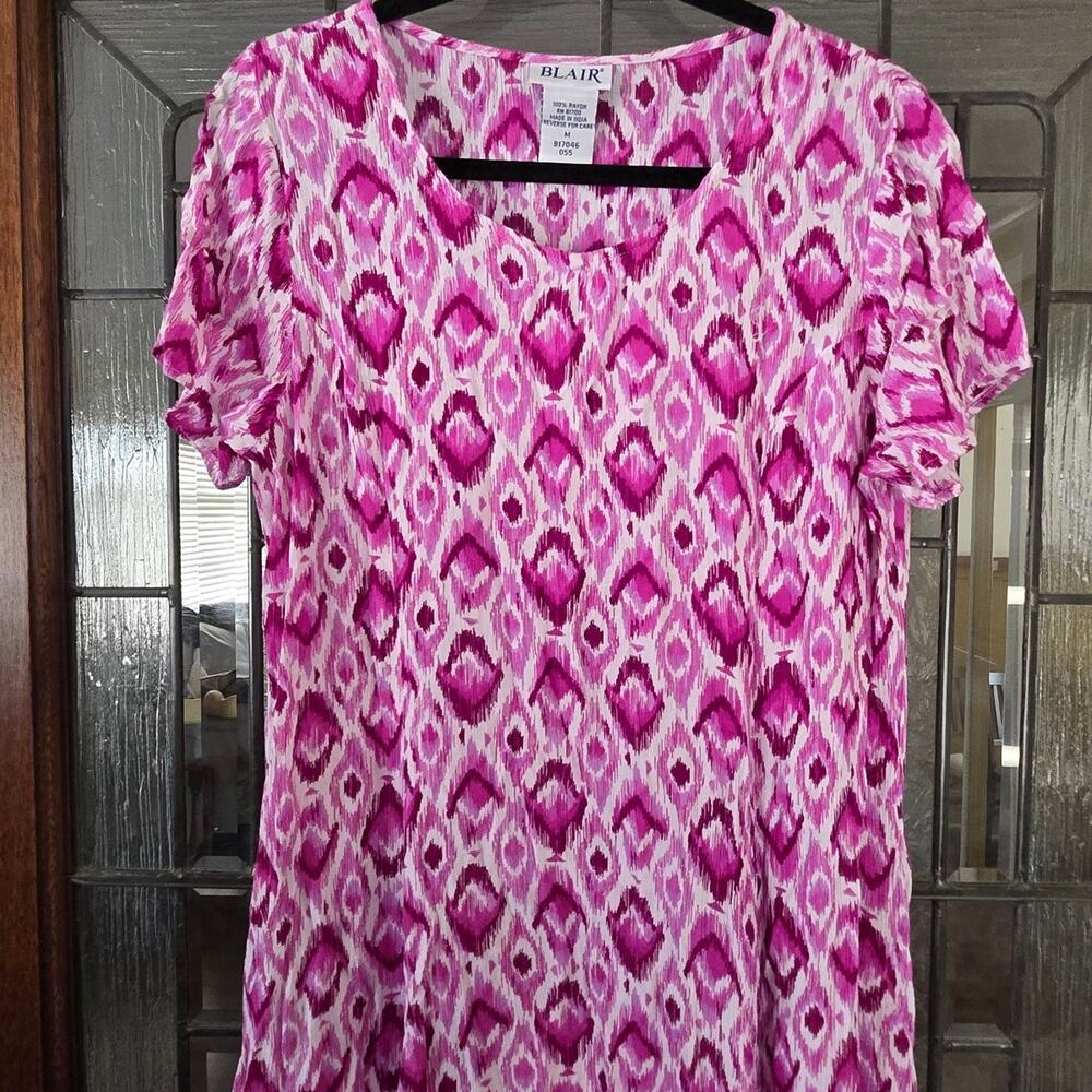BLAIR Pink & White Ikat Print Midi Dress – 100% Rayon – Pre-Owned. Size M